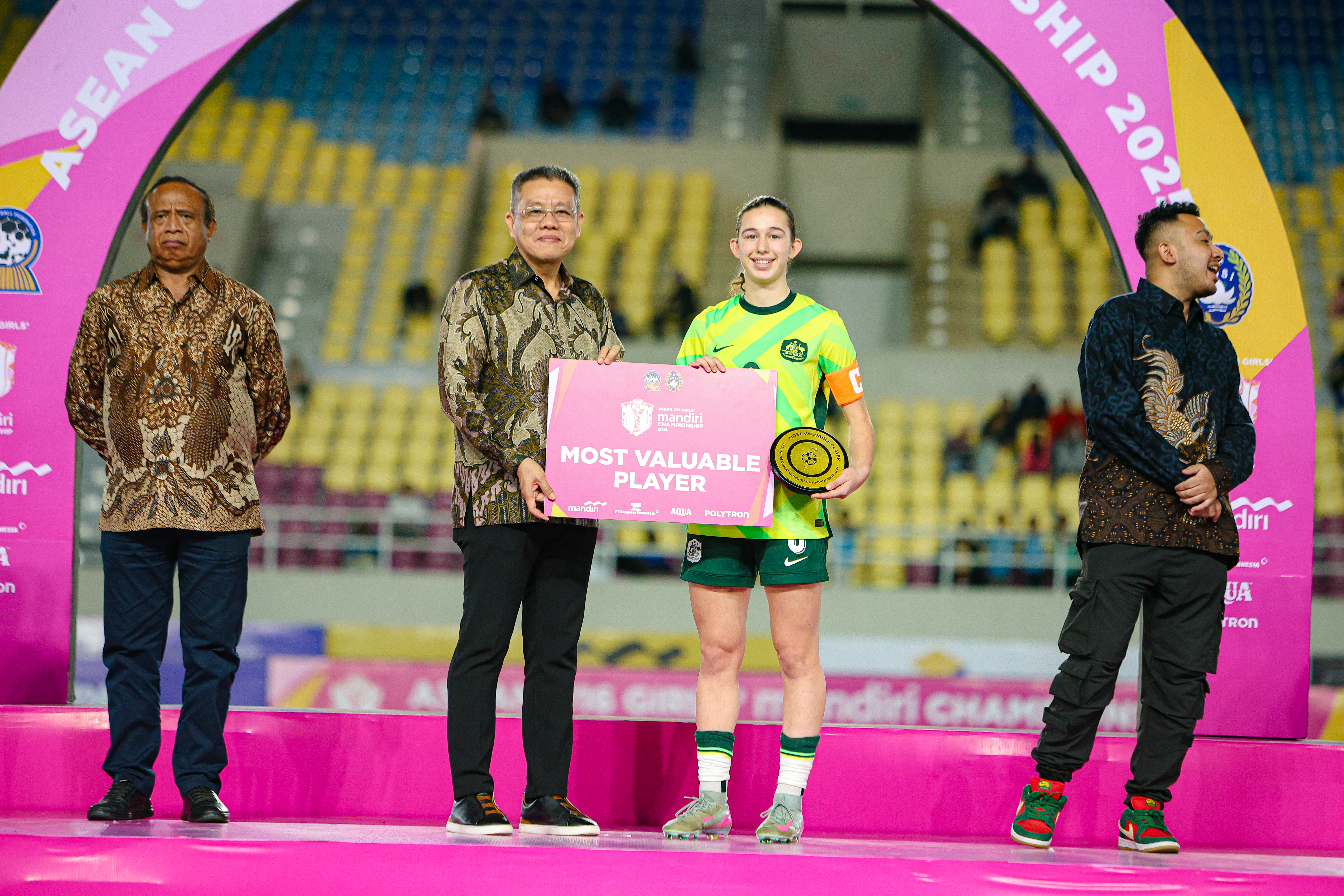 Most Valuable Player of the Tournament: Kaya Jugovic