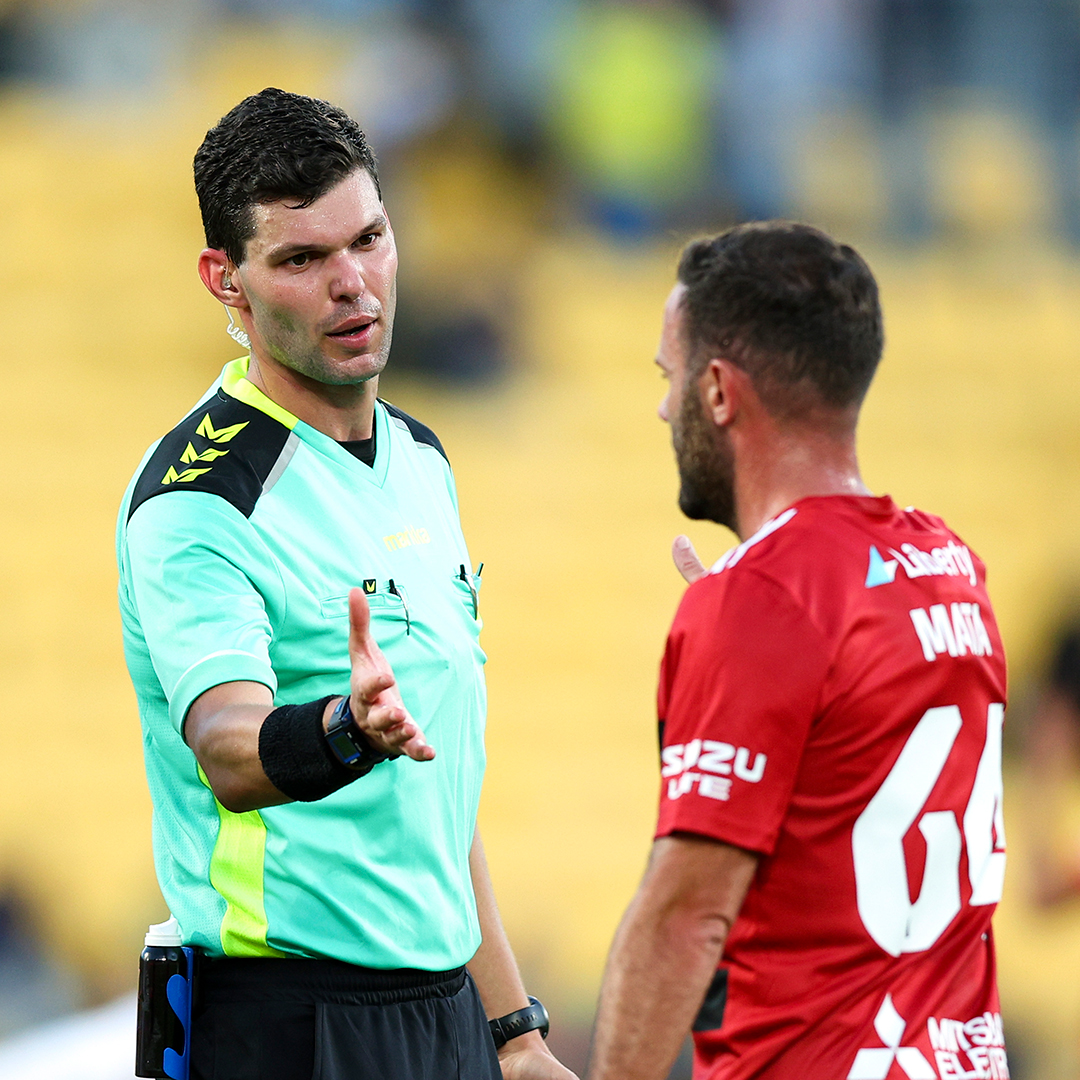 Adam Bavcar - Referee