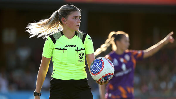 Isabella Mossin - Referee