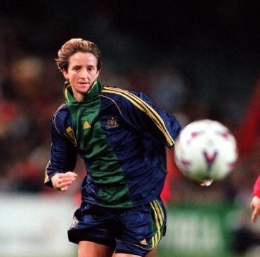 Linda "Sunni" Hughes